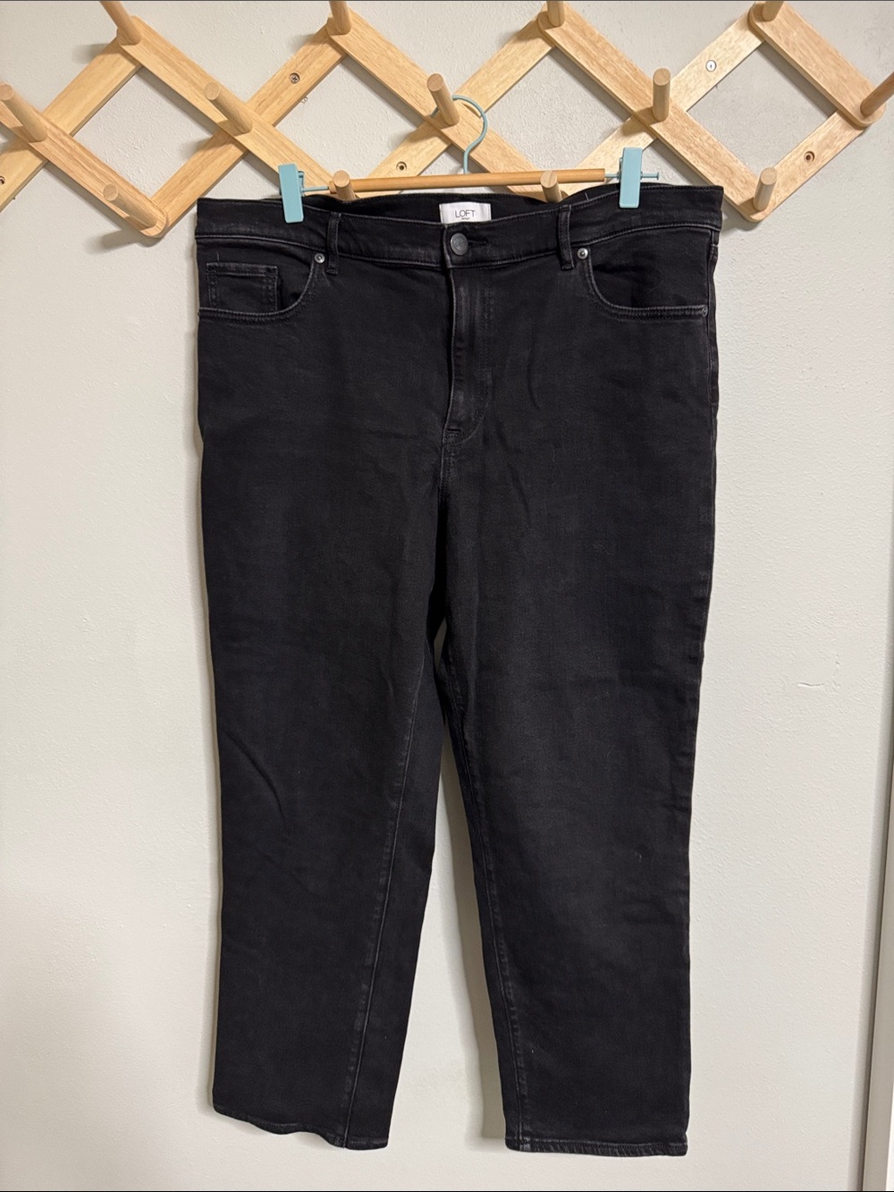 LOFT Black Ankle-Length Straight Jeans